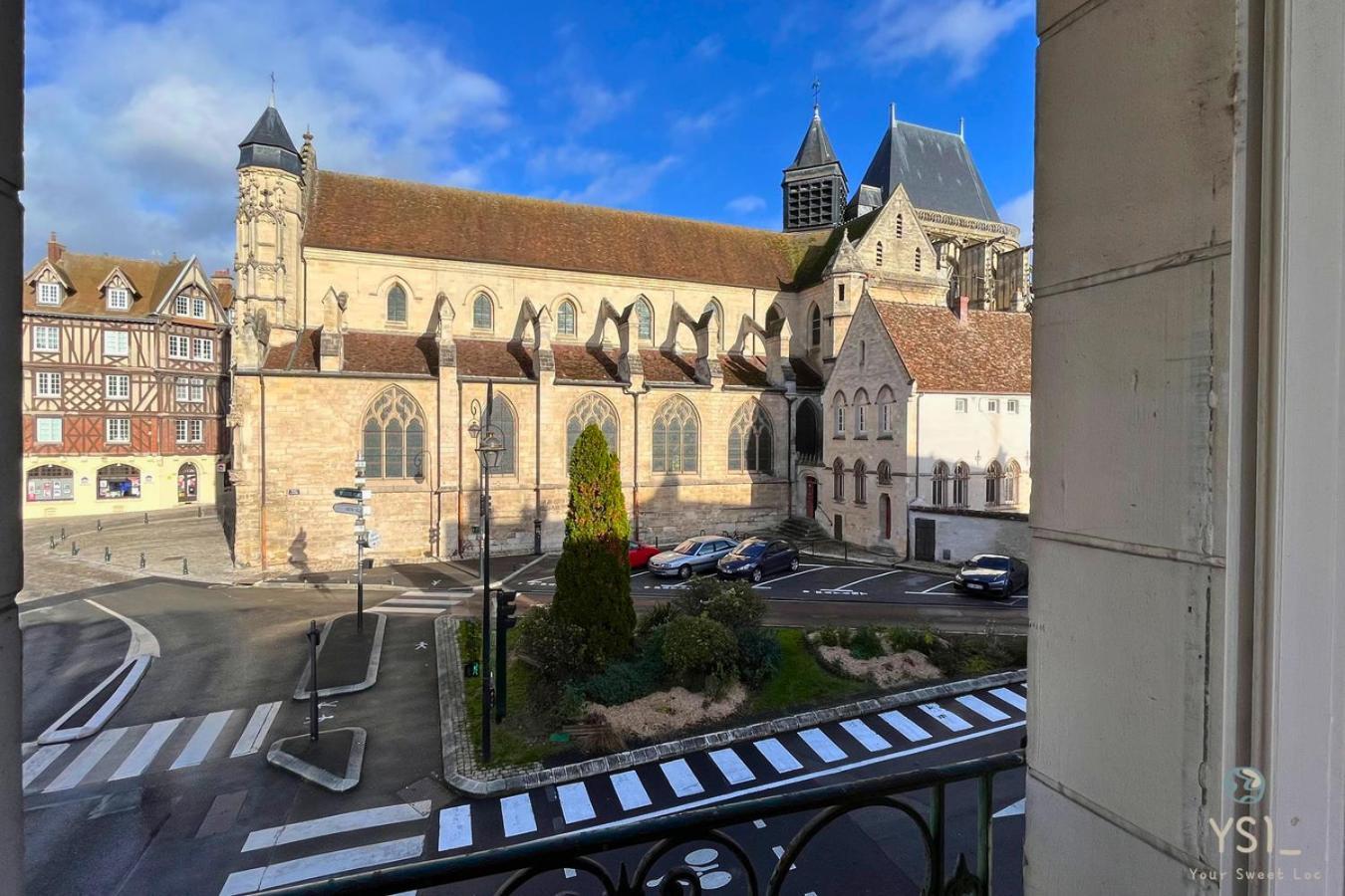 Le Saint-Antoine Par Your Sweet Loc Compiegne Exterior photo
